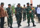 Danrem 082/CPYJ Dampingi Kunjungan Kerja Wasev TMMD, Letjen TNI Bobby Rinal Makmum S.I.P., Tinjau Progres TMMD ke-126 Kodim 0815 Mojokerto